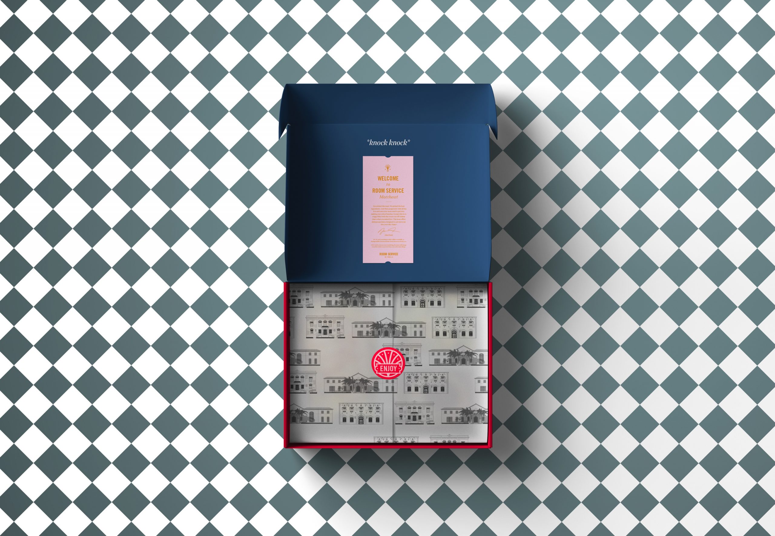 room_service_box_mockup_01_interior_alt_food